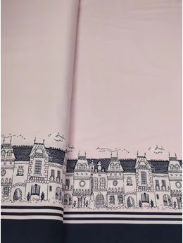 mintás pamutvászon /bordűrös /épületek sorban (épületes sáv 15cm) /rózsaszín-sötétkék