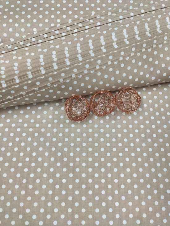 mintás pamutvászon /fehér pöttyös (6mm) /drapp