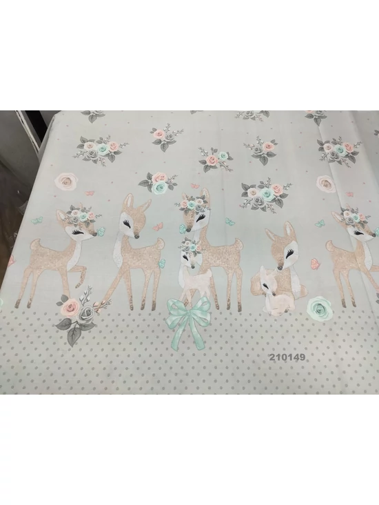 mintás pamutvászon /őzike rózsával(virágkoszorú 16cm*18cm)/ szürke
