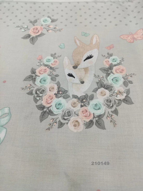 mintás pamutvászon /őzike rózsával(virágkoszorú 16cm*18cm)/ szürke