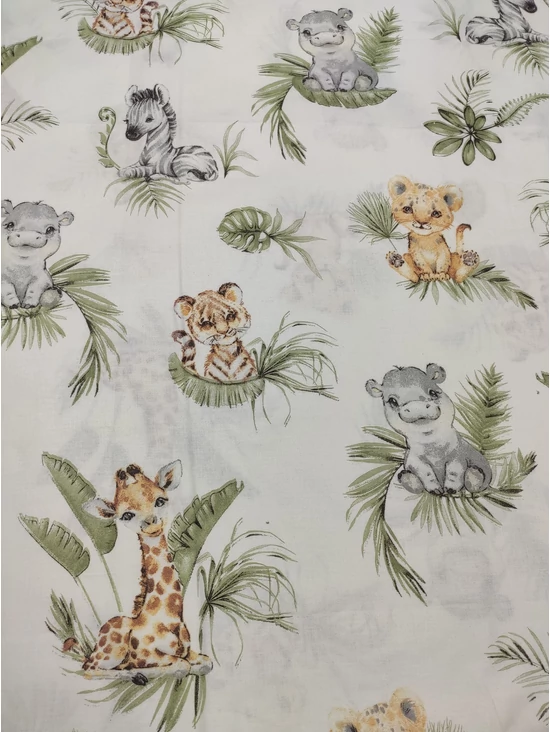 mintás pamutvászon /vidám állatok a Safariban (zsiráf a levelek közt 14.5cm×17.5cm) /törtfehér