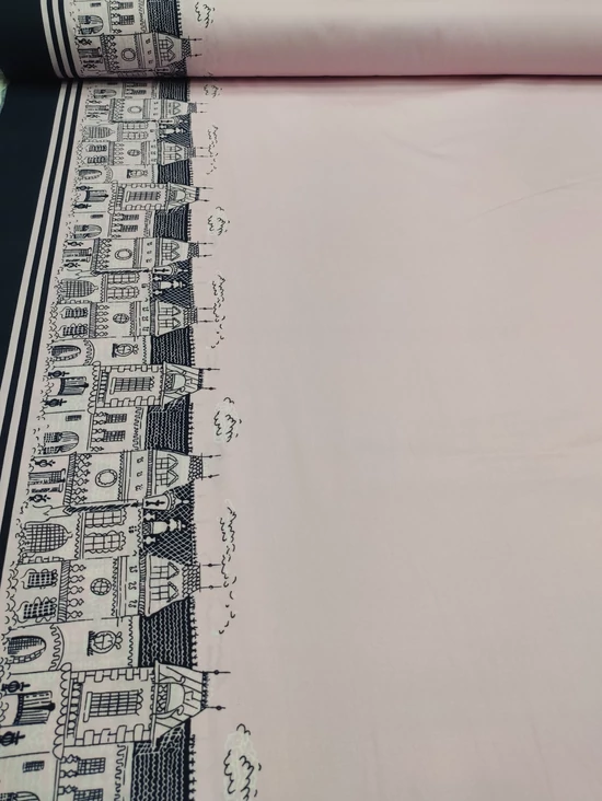 mintás pamutvászon /bordűrös /épületek sorban (épületes sáv 15cm) /rózsaszín-sötétkék