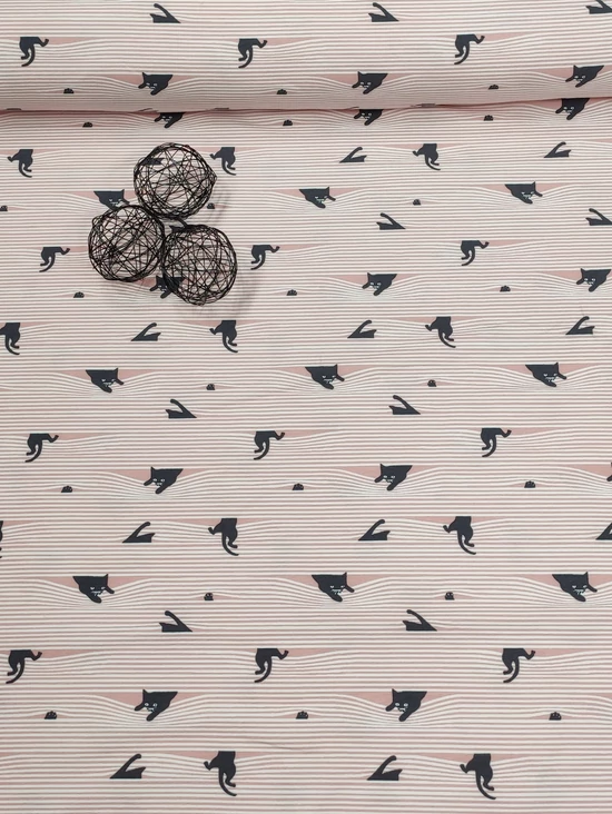 organikus elasztikus mintás pamut jersey /redőnyös cicák (cica szemből 2cm×3cm) /rózsaszín