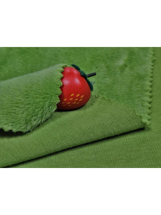 egyszínű warmkeeper /szőrös szabadidő anyag /kiwi