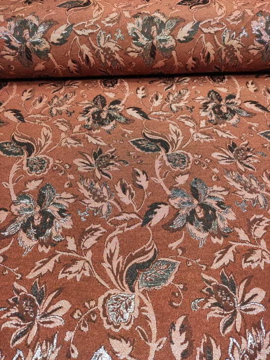 lurex szállal szőtt jacquard szövet /nagy virágok levelekkel (legnagyobb virág 10.5cm×9cm) /rozsdabarna