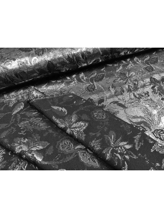 lurex szállal szőtt jacquard szövet /nagy virágok levelekkel (legnagyobb virág 10.5cm×9cm) /fekete-ezüst