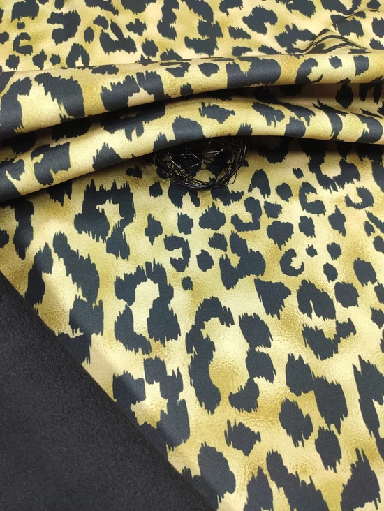 mintás softshell /leopárd mintás /oliva