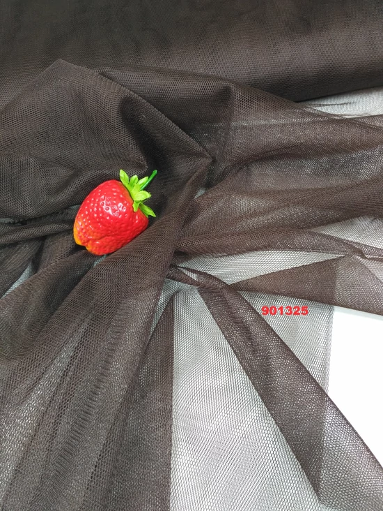 kemény tüll /140cm széles