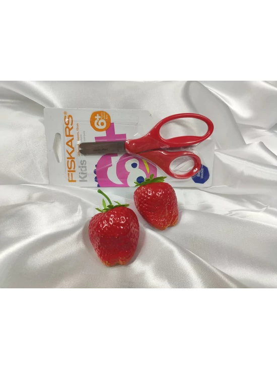 FISKARS általános gyermekolló (13cm) /piros