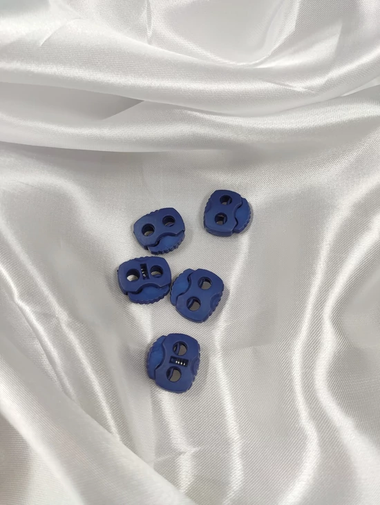 kétlyukú rugós zsinórvég /20mm×20mm /sötétkék