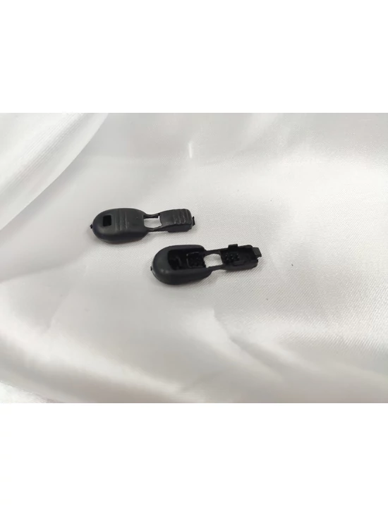 összenyomható műanyag zsinórvég /15mm×19mm /fekete