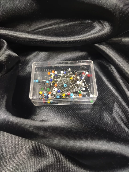 nikkelezett acél gombostű /üvegfejű /32mm /színes mix
