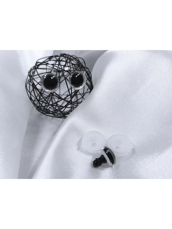 glitteres műanyag biztonsági szem /Ø12 mm /ezüst