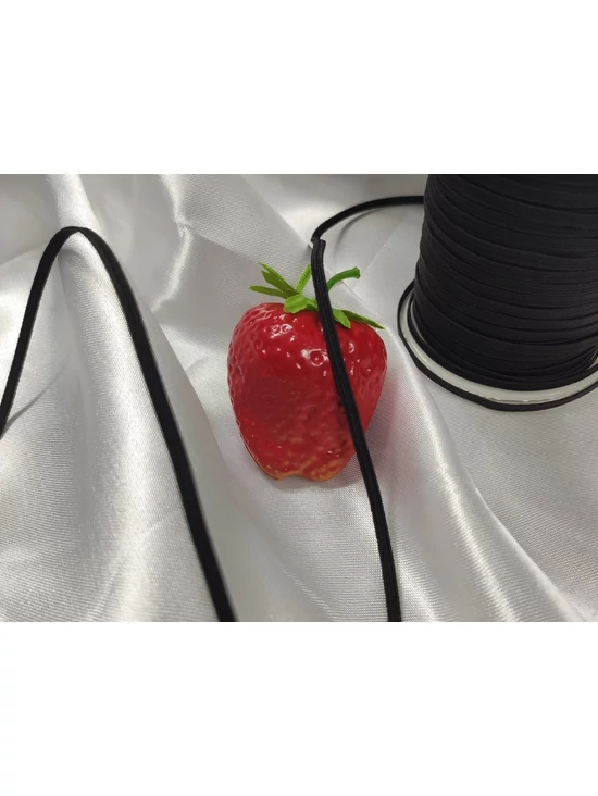 lapos gumi /3mm /fekete